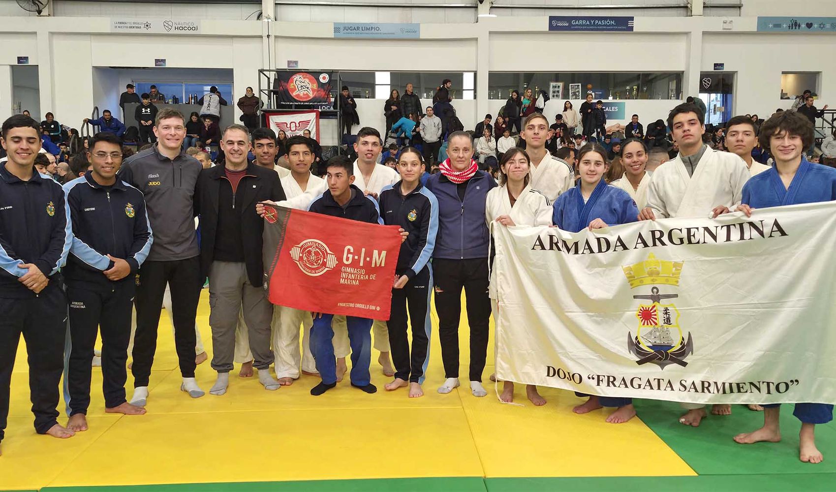 Destacada actuación del Dojo Fragata Sarmiento en torneo internacional.