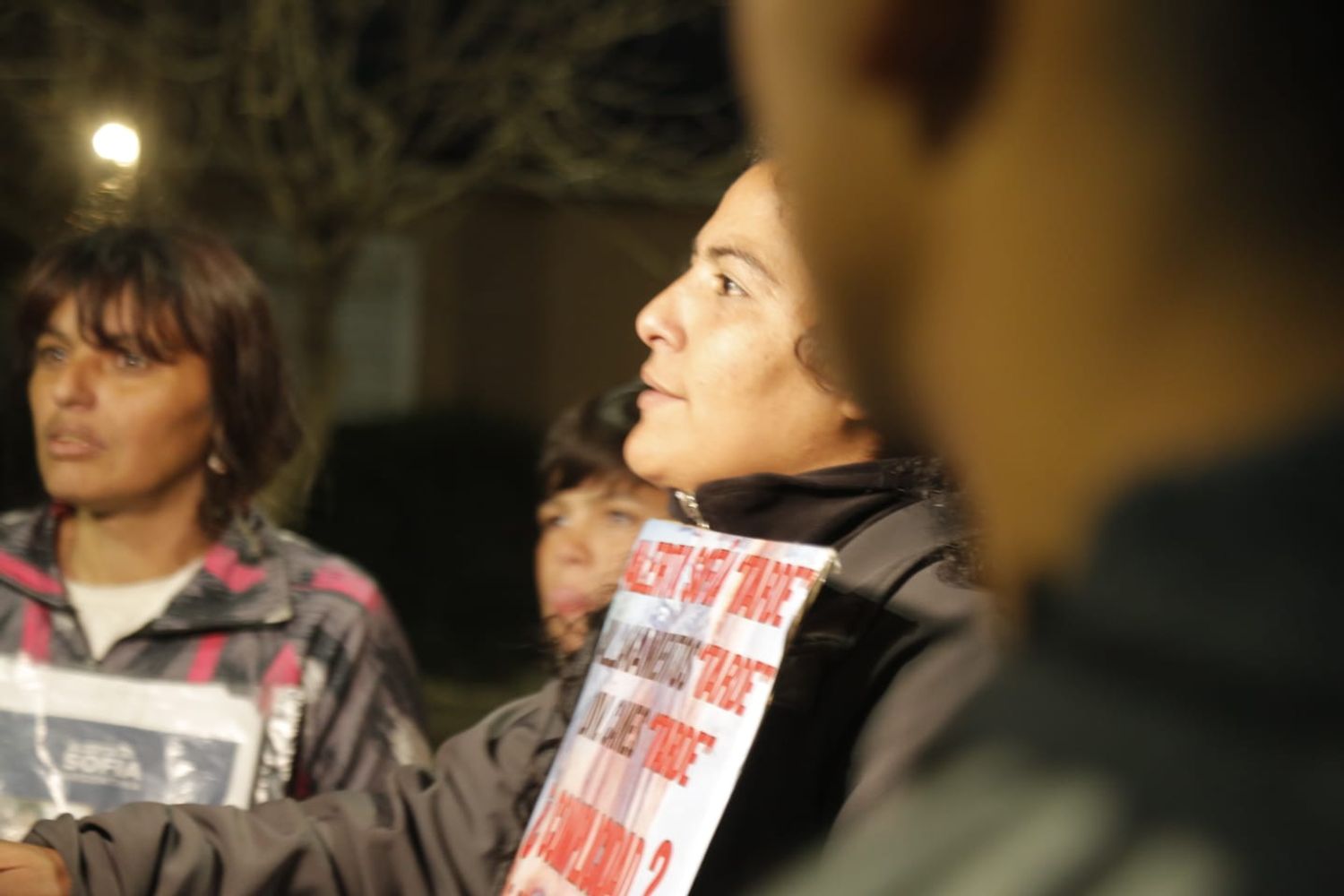 Manifestantes, en su mayoría mujeres, reclamaron justicia en el caso Agostina.