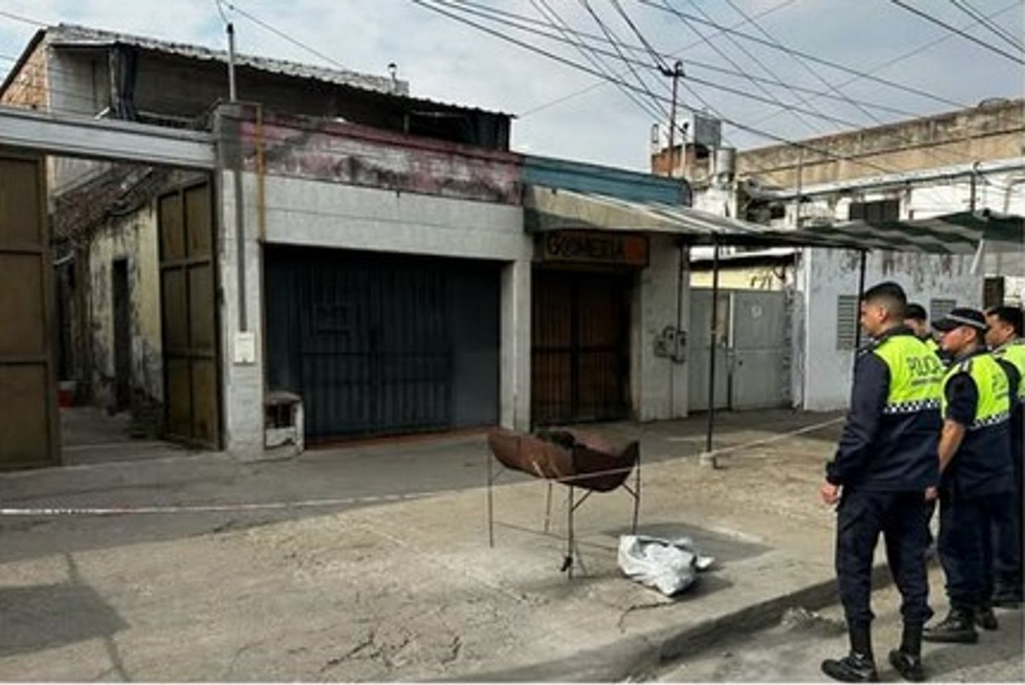 La disputa por una vivienda habría derivado en una agresión fatal con arma blanca entre dos hermanos.