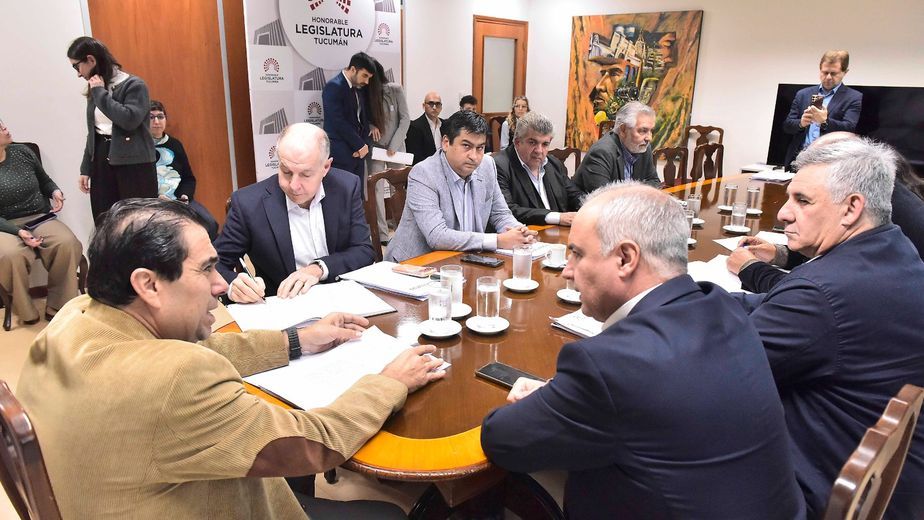 El cuerpo legislativo dispuso el archivo de las actuaciones tras analizar los expedientes vinculados al pedido de destitución.