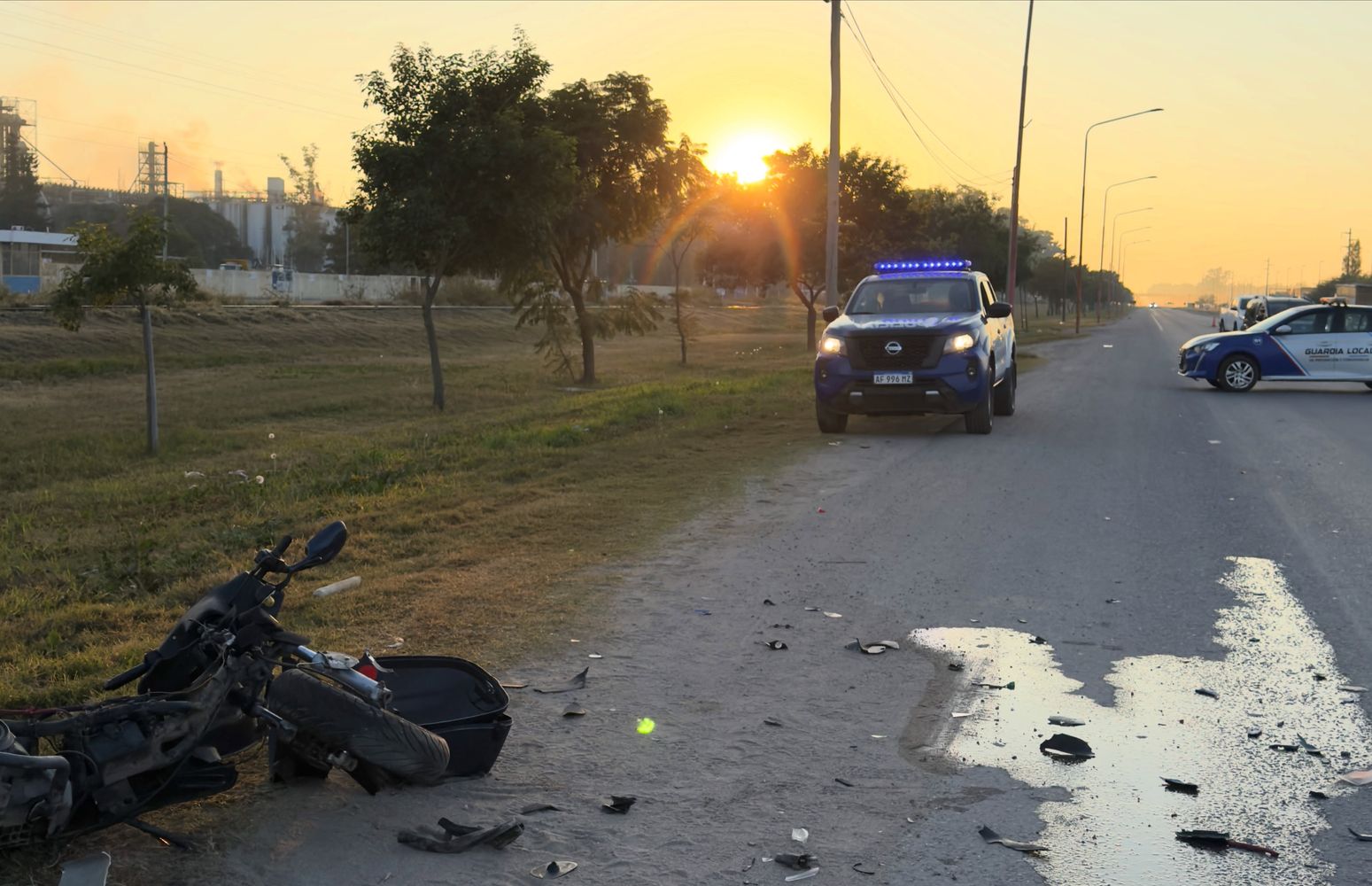 Tremendo accidente entre una motocicleta y un automóvil en Ruta Nacional 19 en Arroyito