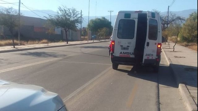Efectivos de la Comisaría Departamental Andalgalá acompañaron el traslado de una bebé de cinco meses hacia el hospital zonal.