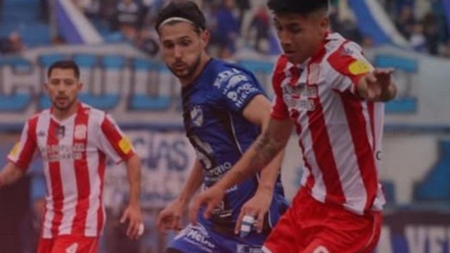 El equipo tucumano acumuló tres derrotas seguidas y atraviesa un tramo de fuerte preocupación.