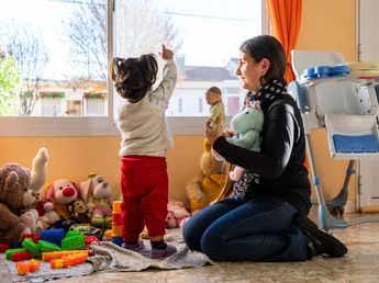 Familias de Abrigo: buscan hogares dispuestos a cambiar la vida de bebés y niños en momentos críticos