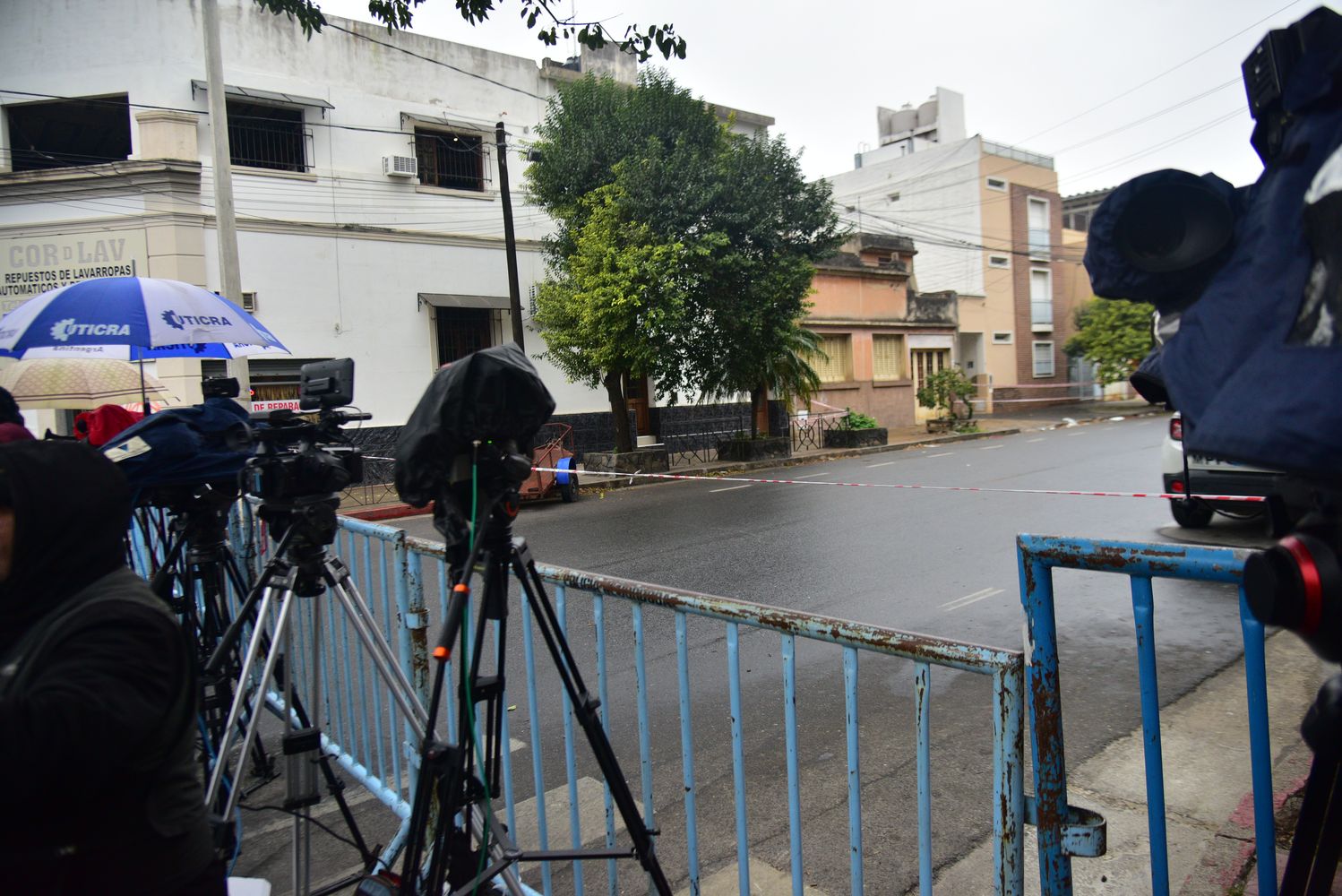 Allanamientos en la casa del detenido por el femicidio de Agostina Vega.