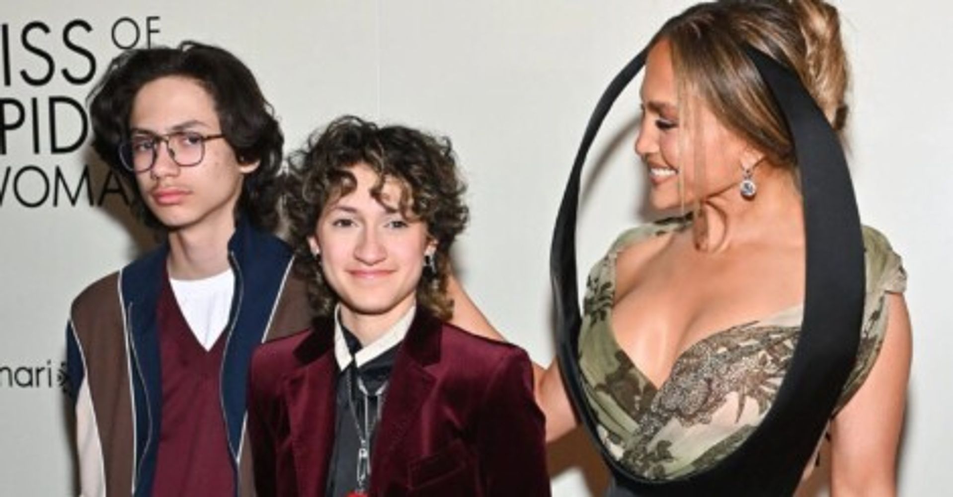 Jennifer Lopez junto a sus dos únicos hijos.