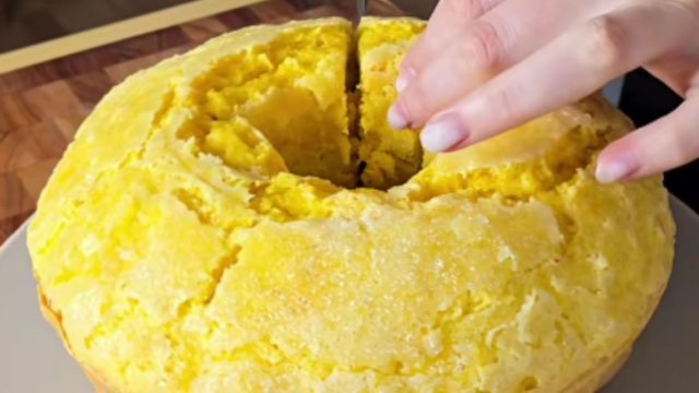 Budín de choclo dulce: la receta súper fácil de la suegra para acompañar el mate en la merienda