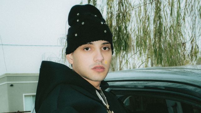 De abrir los shows de Duki a sus propios sold out: quién es FRO!, la nueva cara del trap argentino