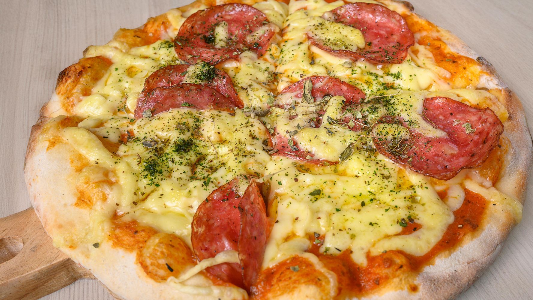 El chimichurri es el secreto de las pizzerías.