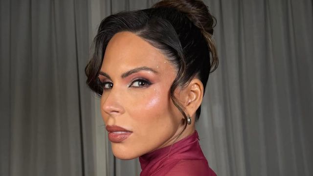 Minifalda y transparencias: Barby Franco apostó por el color del momento para un look imbatible