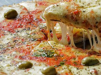 Chimichurri para pizza casero: el truco secreto para que te quede igual al de las pizzerías tradicionales