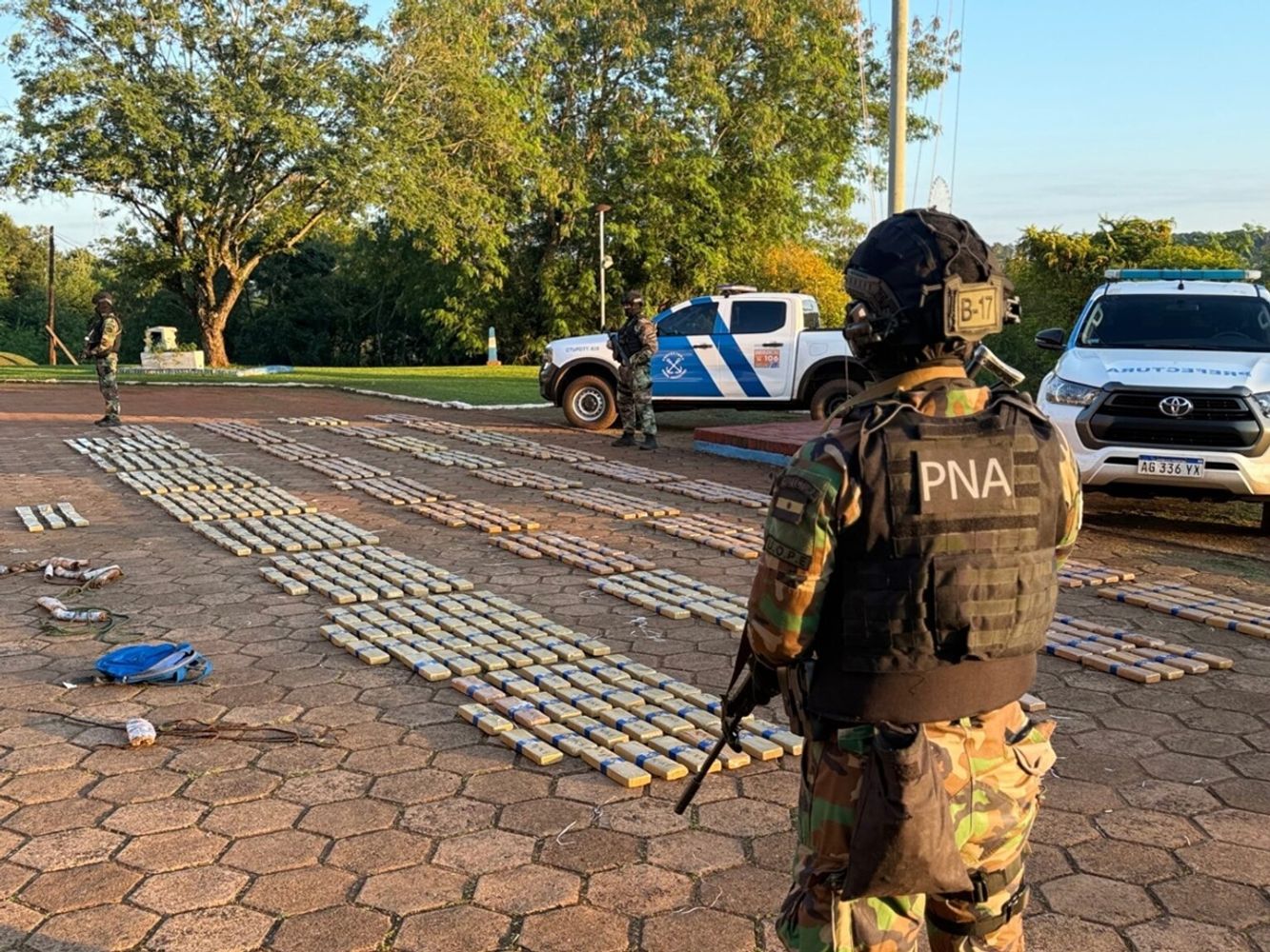 Prefectura secuestró más de 600 kilos de marihuana en un operativo realizado en Puerto Iguazú.
