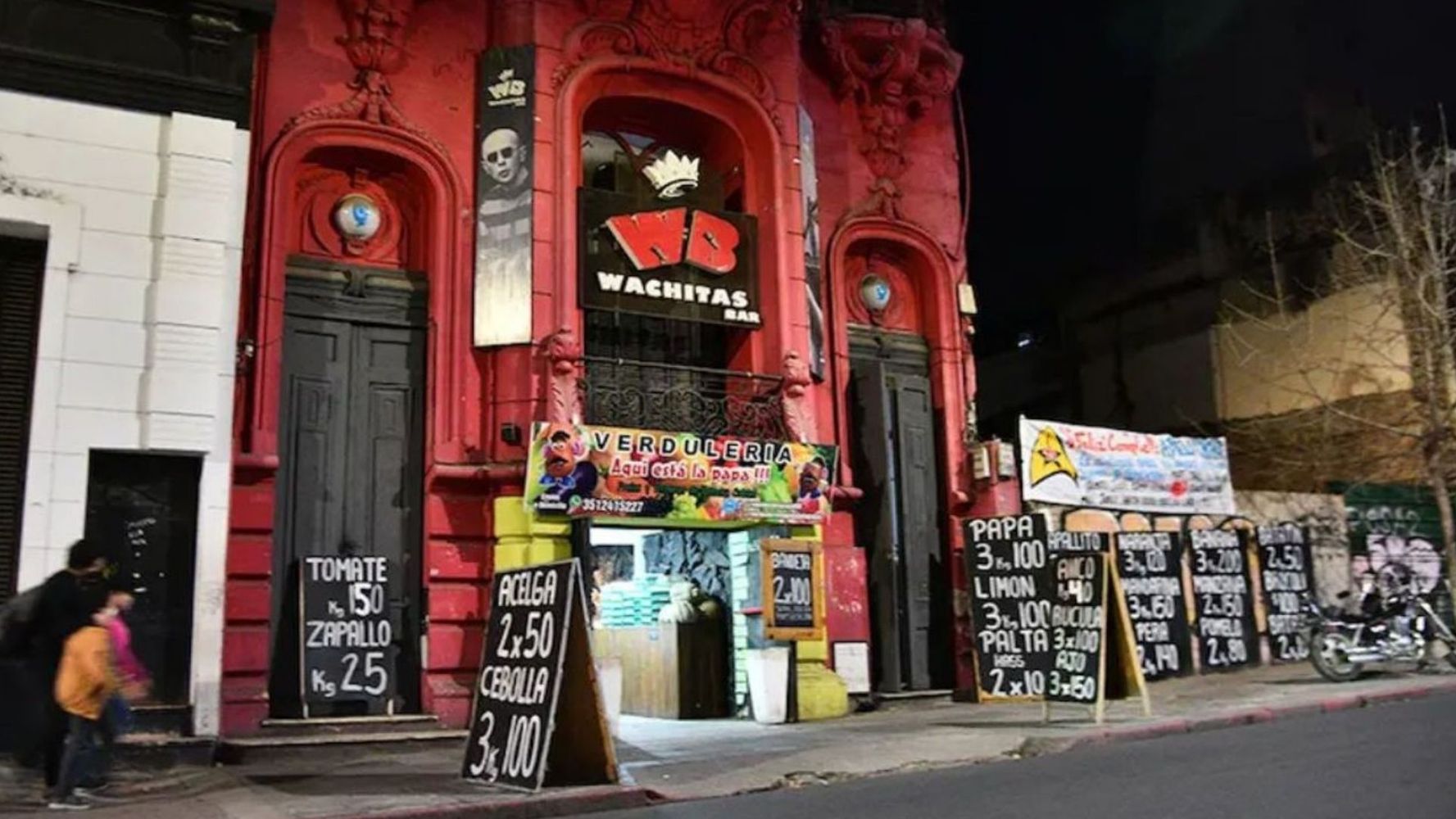 El entramado oculto de Wachitas Bar.