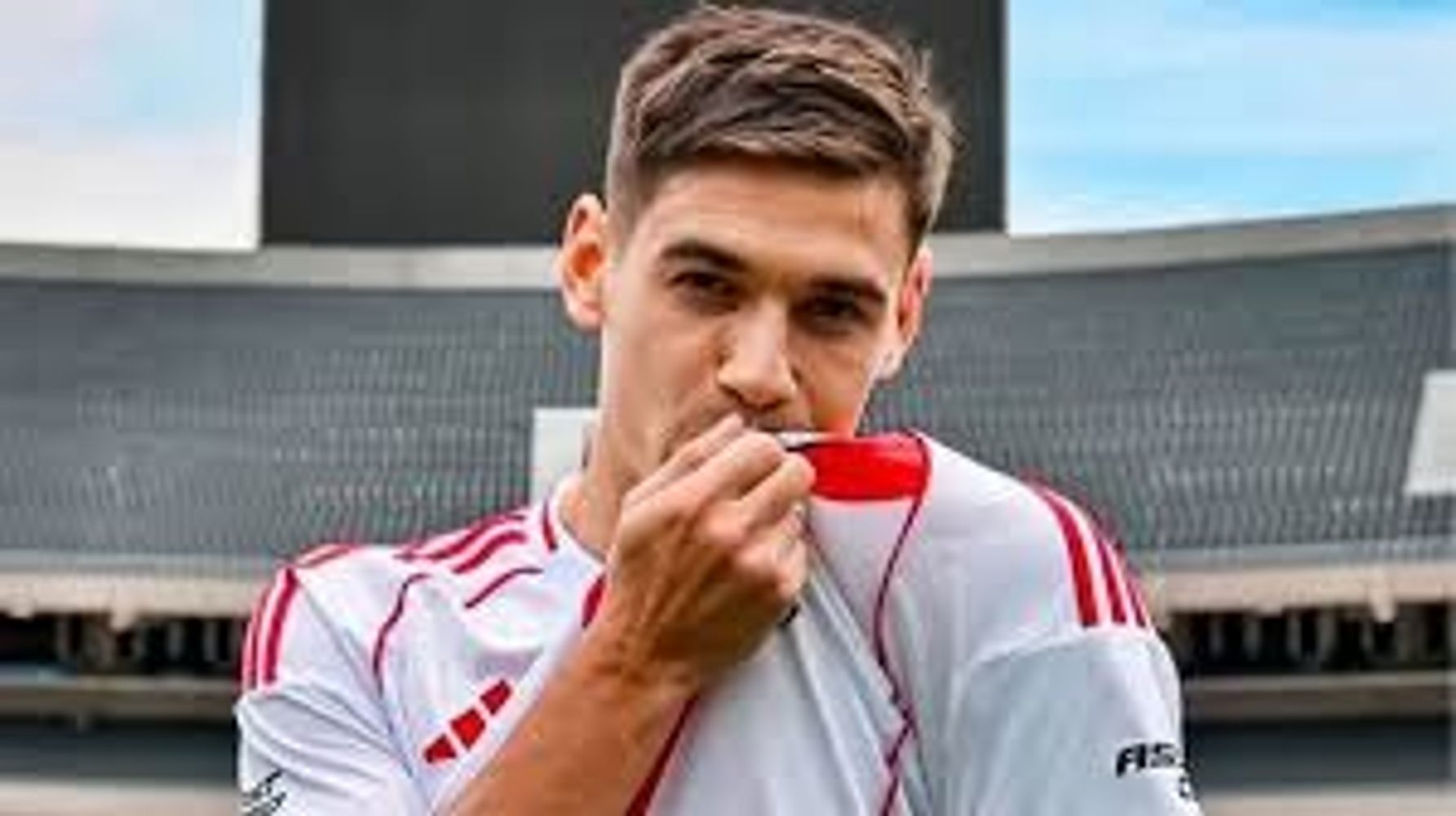 Martínez Quarta.