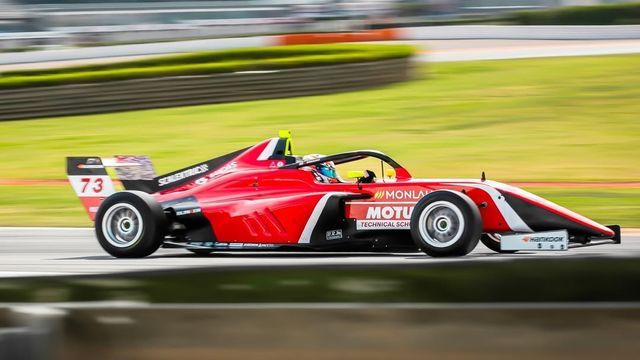 Fausto Arnaudo piloto F4 Monalu Motul