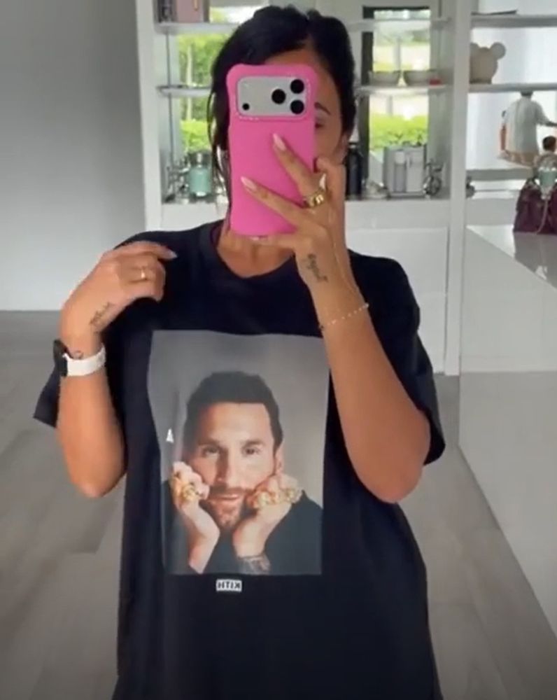 La remera de Antonela que los fanáticos de Messi elogiaron