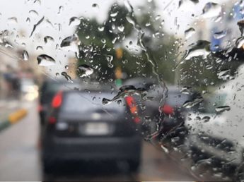 Sigue el alerta amarillo por lluvias en la provincia: qué zonas siguen comprometidas y cuándo mejorará el clima
