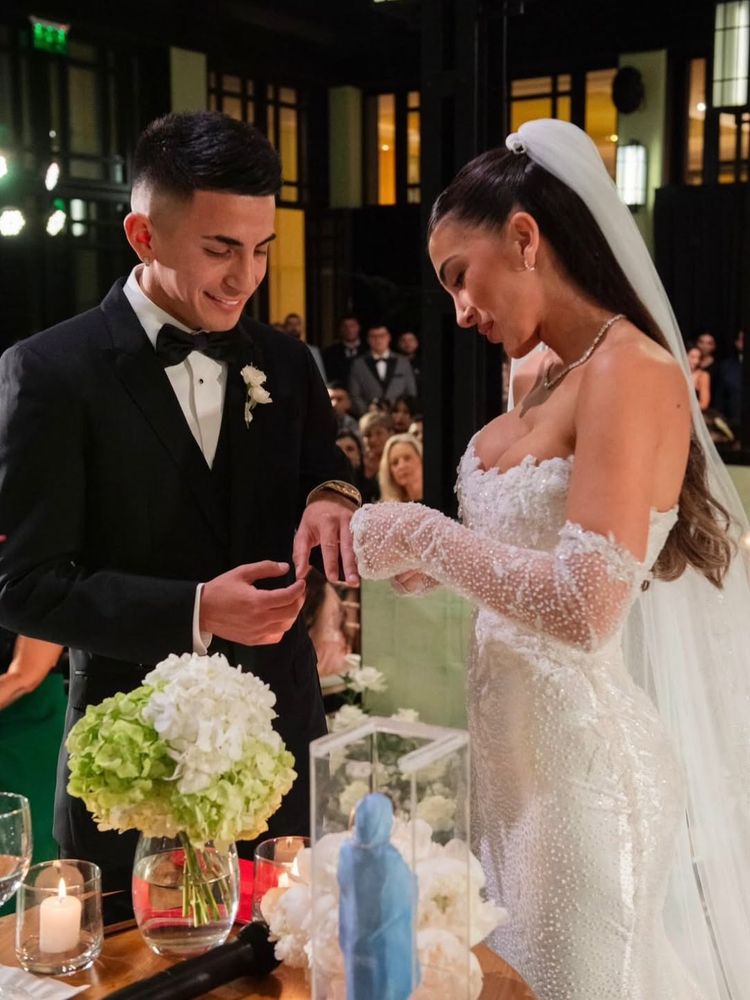 Quién es Antonella D’Alotta, la esposa de Thiago Almada: la historia de amor del futbolista de la Selección Argentina
