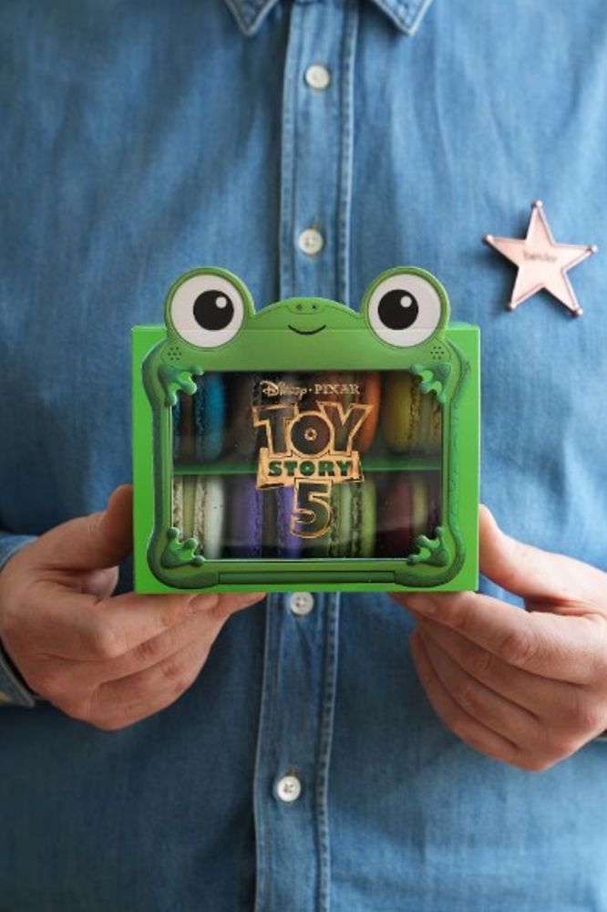 Damián Betular lanzó una edición especial de alfajores, macarons y cookies inspirada en Toy Story 5: cuánto cuestan