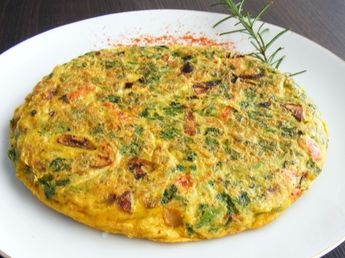 Tortilla de verduras lista en 30 minutos: receta para aprovechar los vegetales de otoño