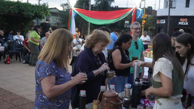 Apóstoles celebró la cultura matera en el cierre del Mundial de la Yerba Mate.