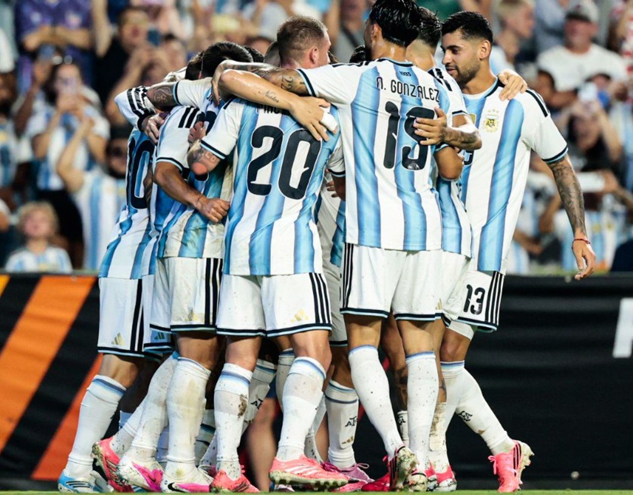 La Selección Argentina goleó a Islandia por 3 a 0 en el último amistoso previo al Mundial 2026