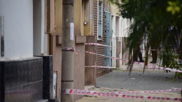 Allanaron de nuevo la casa de Claudio Barrelier por el femicidio de Agostina Vega. 