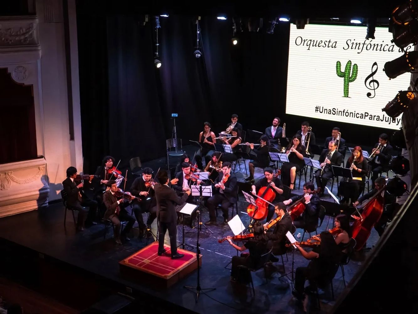 La presentación de la Orquesta Sinfónica de Jujuy se llevará a cabo este desde las 21:30, en la Sala Mayor del Teatro Mitre, con entrada libre y gratuita.