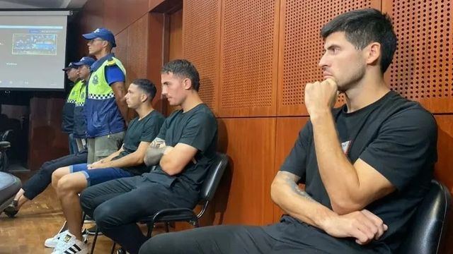 Causa por abuso a exjugadores de Vélez