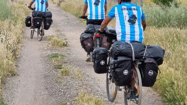 De Entre Ríos al Mundial tres ciclistas completaron 17 mil kilómetros y cumplieron un sueño imposible