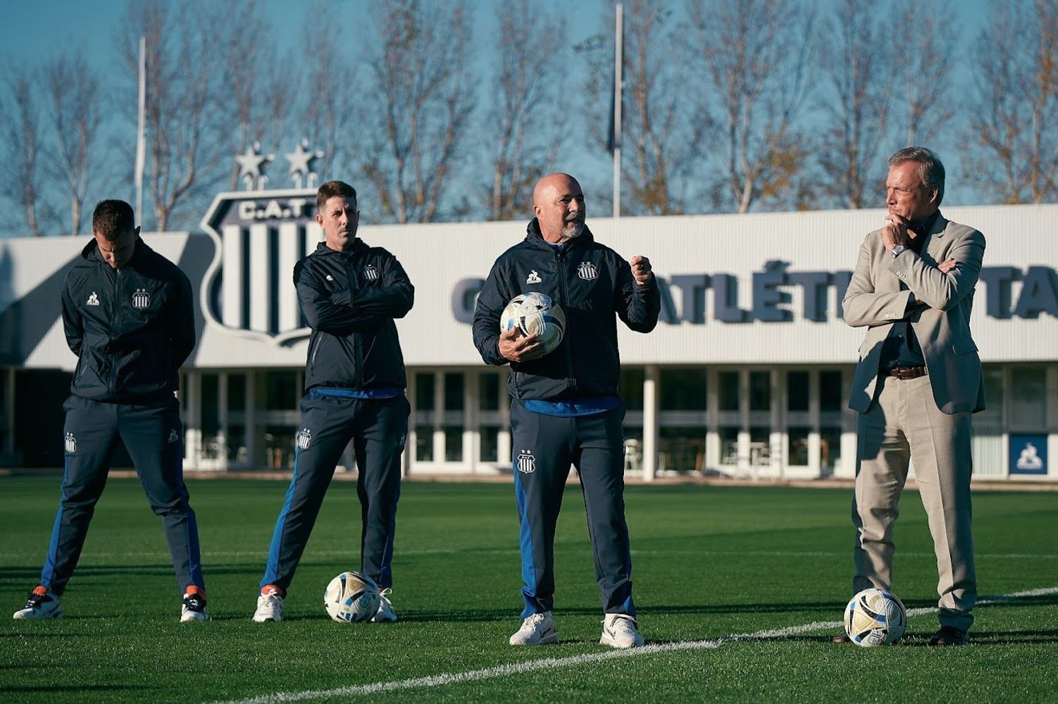 Talleres y su nuevo DT Jorge Sampaoli, en acción. La apuesta fuerte de Andrés Fassi.
