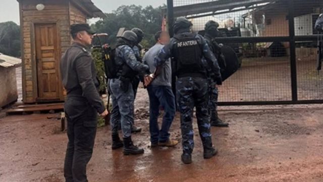 Detuvieron en Wanda a un hombre acusado de amenazar a su hermano y efectuar disparos intimidatorios.