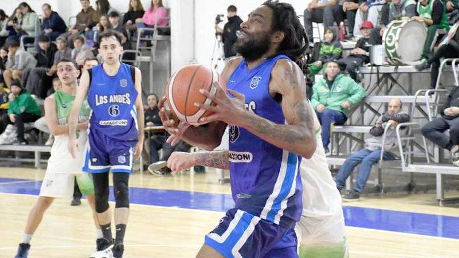 Básquet: Los Andes ganó y clasificó a cuartos de final