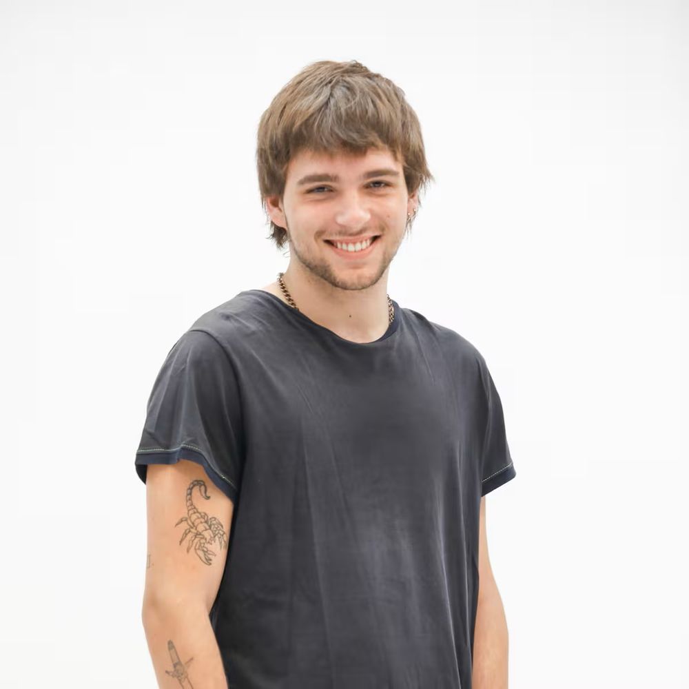Santino, el hijo de Denise Dumas.