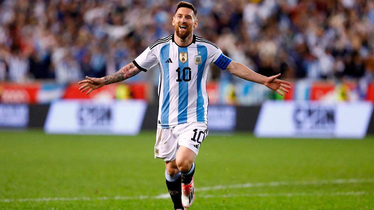 La Selección Argentina inicia ante Argelia el camino de la defensa del titulo de campeón: formaciones y cómo verlo