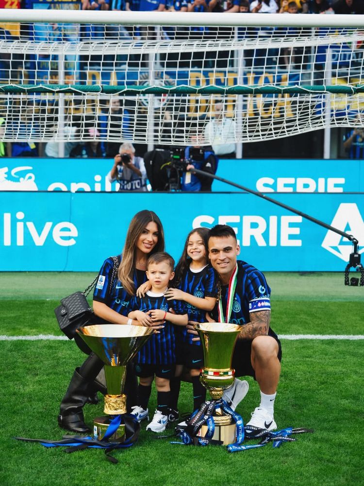 Agustina Gandolfo y Lautaro Martínez