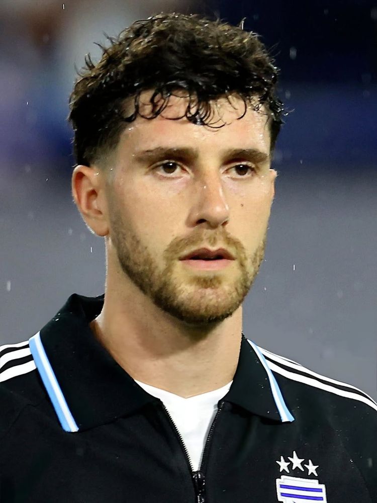 Marcos Senesi es el último convocado de Scaloni para el Mundial 2026.