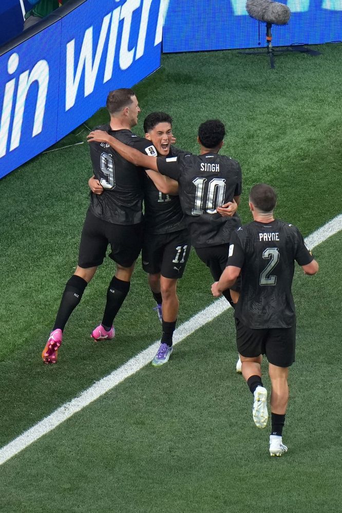 Nueva Zelanda, con Tim Payne, tenía un debut triunfal. Pero reaccionó Irán.
