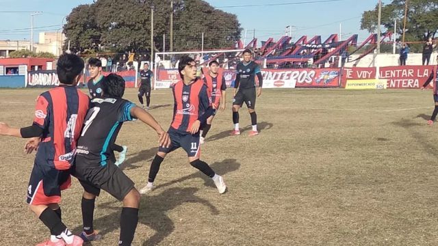Fútbol Sportivo 24 de Septiembre - Foto: gentileza Arroyito Deportes