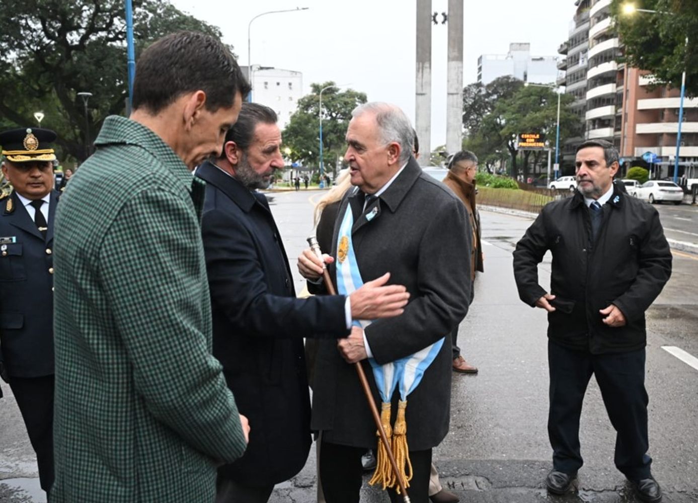 Durante la ceremonia se destacó la importancia de la capacitación académica de las fuerzas de seguridad.