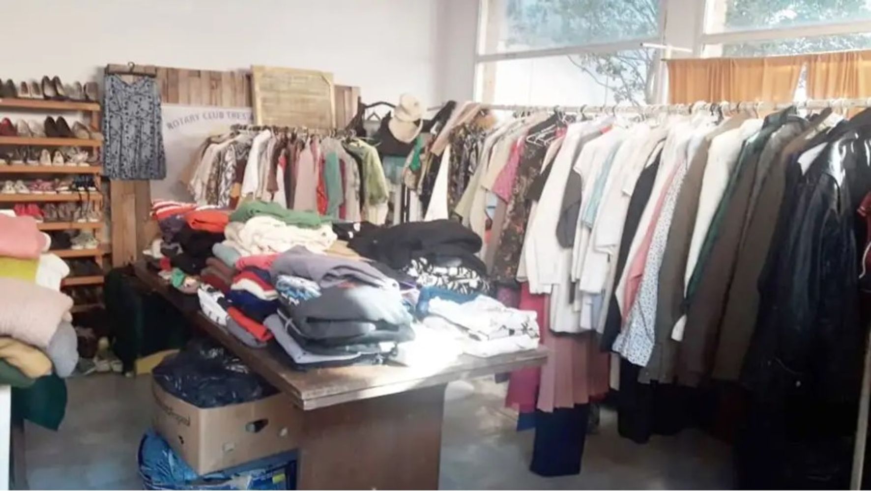 Feria de Ropa Rotary