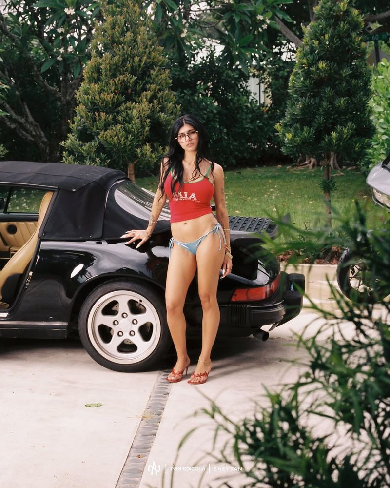 Mia Khalifa mostró su pasión por los autos de alta gama y dejó sin palabras a sus seguidores