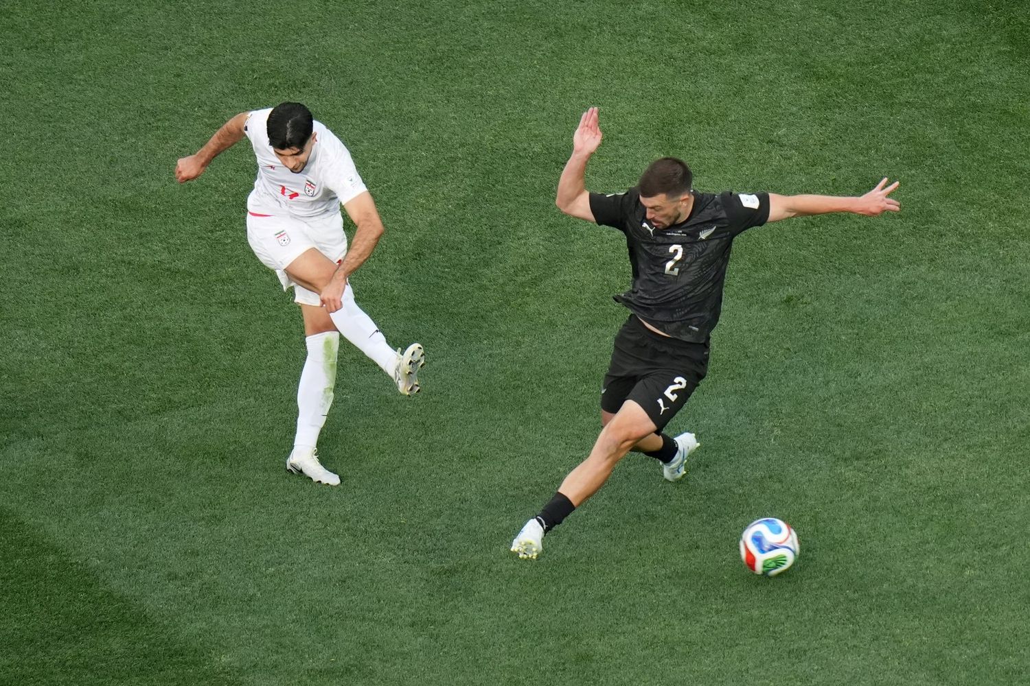 Tim Payne, titular en Nueva Zelanda.
