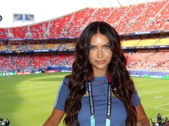 ¿Argentina o Uruguay? El llamativo look celeste que lució Zaira Nara en el Mundial 2026