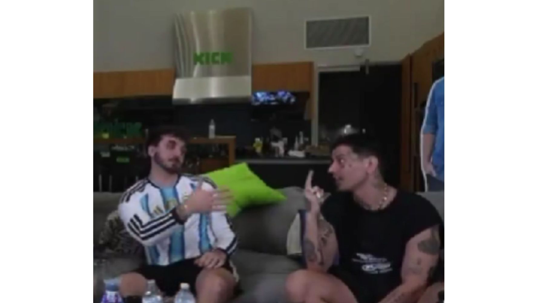 Duki en el stream que causó polémica.