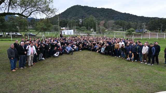 El Gobernador compartió una reunión con dirigentes del Partido Justicialista de toda la provincia.