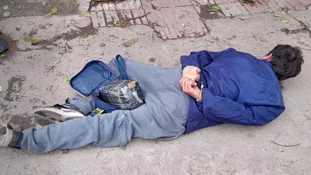 El acusado quedó incomunicado por presunta infracción a la Ley 23.737.