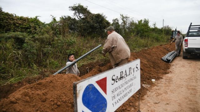 La obra forma parte de las intervenciones de infraestructura básica previstas para comunidades rurales del interior tucumano.