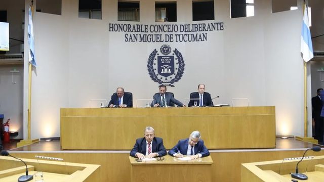 La sesión será encabezada por Fernando Juri y tendrá como eje el nuevo cuadro tarifario del transporte.