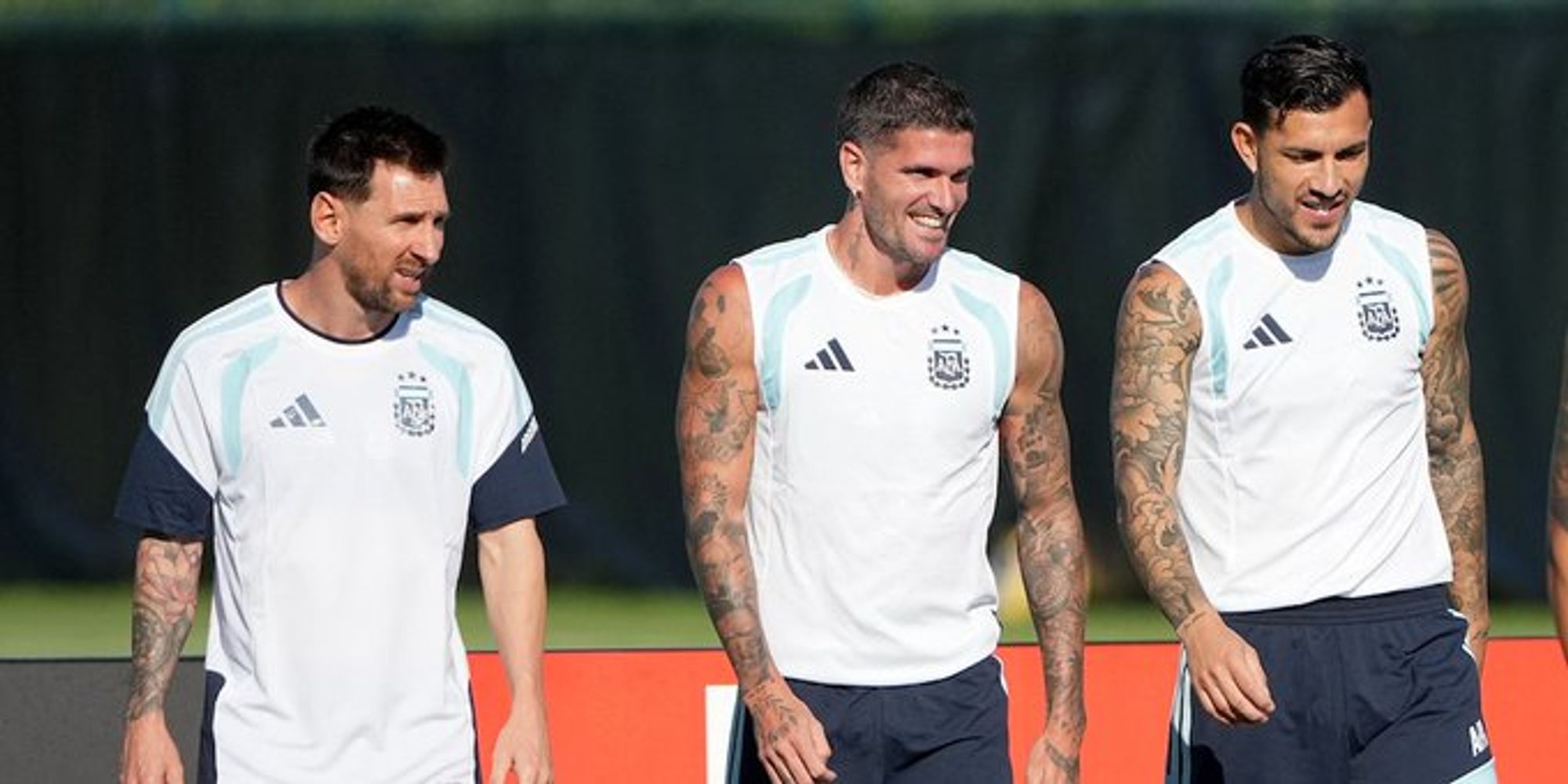 Lionel Messi entrenó con normalidad tras el enojo por la noticia falsa sobre la salud de su padre.